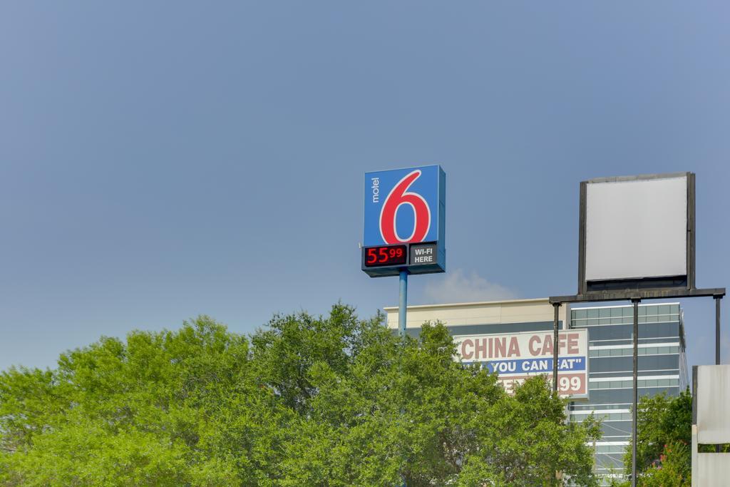 Motel 6 Houston, Tx - West 외부 사진
